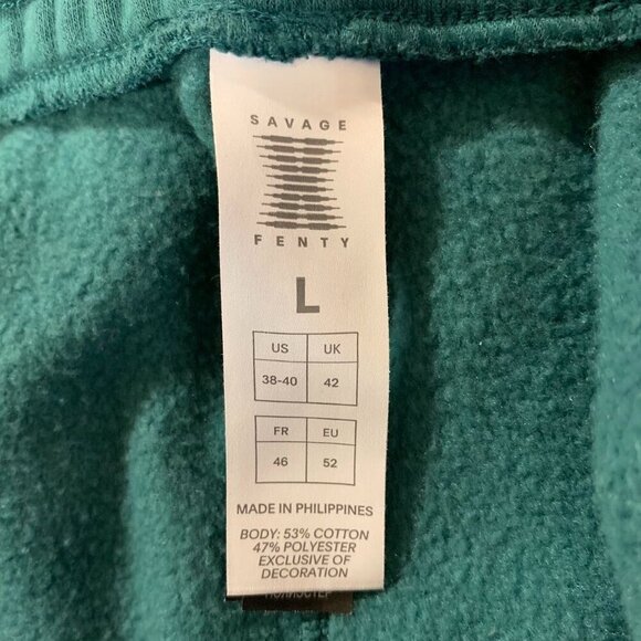 Savage X Fenty Women's Cropped Relaxed Long Sleeve Hoodie Sweatpants Set Size L‎ - Picture 8 of 15